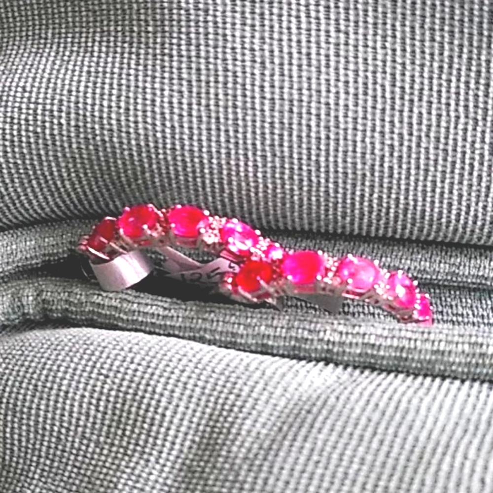 🌺ILAKAKA HOT PINK SAPPHIRE EARRING'S 🌺